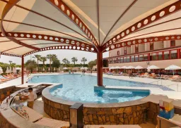 A11 HOTEL OBAKOY Pools & Beach