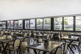 A11 HOTEL OBAKOY Restaurants