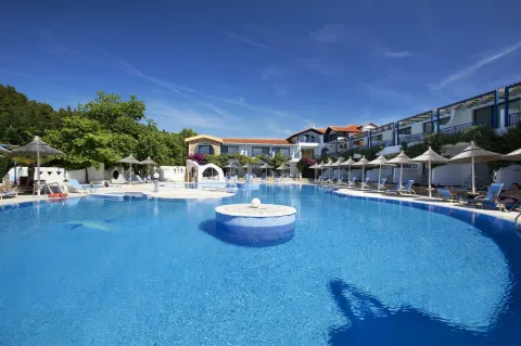 ACROTEL ELEA BEACH Pools & Beach