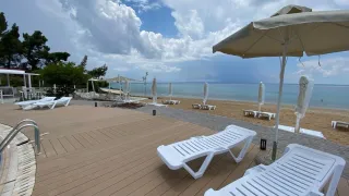 ACROTEL LILY ANN BOUTIQUE Pools & Beach