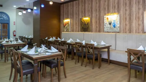 ADALYA OCEAN DELUXE Restaurants