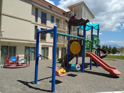 ADEMPIRA TERMAL - SPA Mini Club