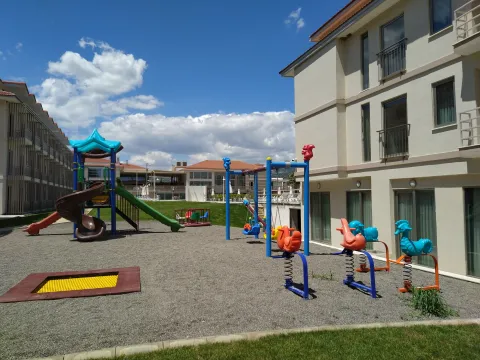 ADEMPIRA TERMAL - SPA Mini Club
