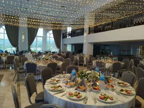 ADEMPIRA TERMAL - SPA Meetings