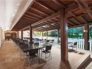 ADIN RESORT HOTEL Restaurants