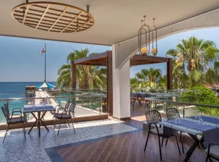 ADIN RESORT HOTEL Restaurants