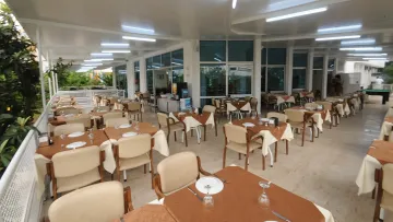 ADLER HOTEL Restaurants