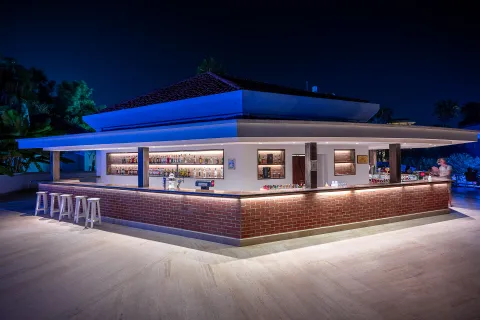 ADORA RESORT HOTEL Bars