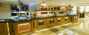 ADRINA TERMAL HOTEL HEALTH AND SPA Restaurants