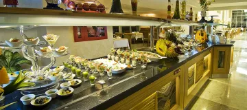 ADRINA TERMAL HOTEL HEALTH AND SPA Restaurants