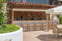 AEGEAN MELATHRON THALASSO SPA HOTEL Bars