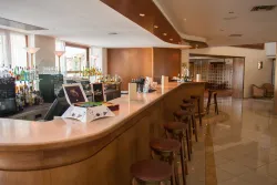 AEGEAN MELATHRON THALASSO SPA HOTEL Bars