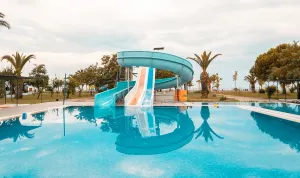 TURBAN AKCAY HOLIDAY VILLAGE Pools & Beach
