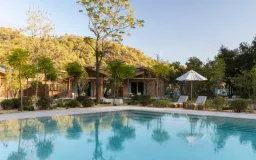 AHAMA HOTEL (CHILD AGE 5+) Pools & Beach
