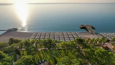 AKKA HOTELS ANTEDON Pools & Beach