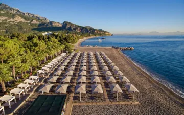 AKKA HOTELS ANTEDON Pools & Beach