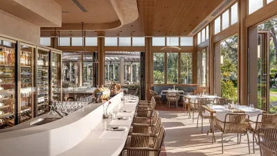 AKKA HOTELS ANTEDON Restaurants
