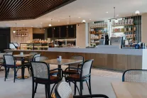 AKRA KEMER Bars
