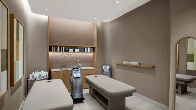 AKRA V HOTEL Spa