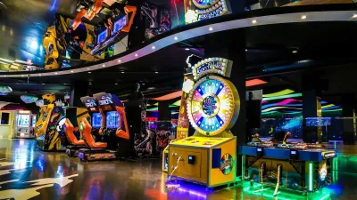 AKRA V HOTEL Activities