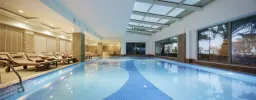 ALBA QUEEN HOTEL Pools & Beach