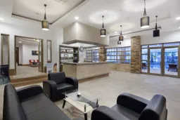 ALBA QUEEN HOTEL Lobby