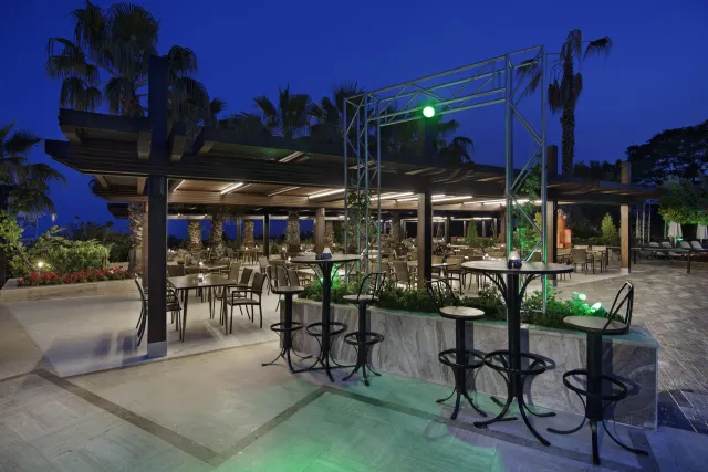 ALBA RESORT HOTEL Bars
