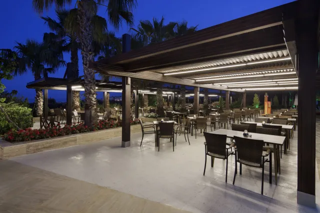 ALBA RESORT HOTEL Restaurants