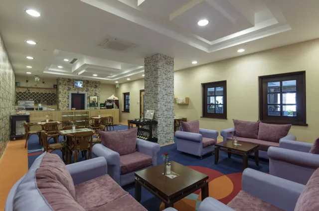 ALBA ROYAL HOTEL ADULT ONLY 16+ Bars