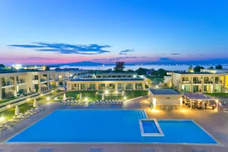 ALEA HOTEL AND SUITES Pools & Beach