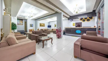 ALERIA BELPORT BEACH HOTEL Lobby