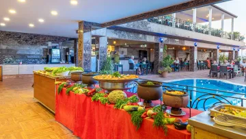 ALERIA BELPORT BEACH HOTEL Restaurants