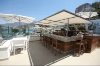 ALESTA YACHT HOTEL Restaurants