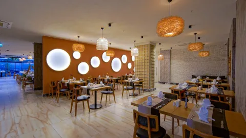 ALETRIS DELUXE HOTEL - SPA Restaurants