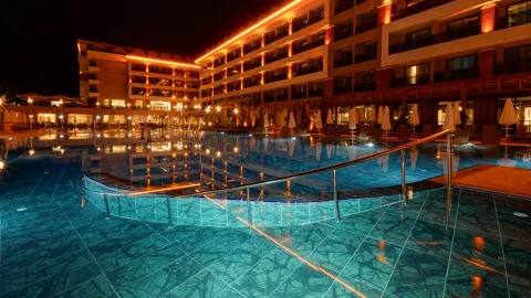 ALETRIS DELUXE HOTEL - SPA Pools & Beach