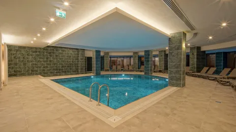 ALETRIS DELUXE HOTEL - SPA Pools & Beach