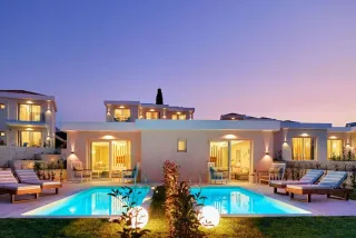 ALEXANDRA ELEGANCE HOTEL Pools & Beach