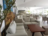 ALEXANDROS PALACE HOTEL AND SUITES Bars