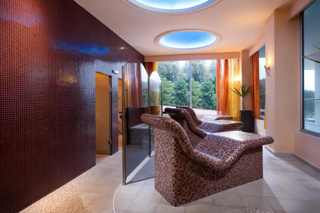 ALEXANDROS PALACE HOTEL AND SUITES Spa