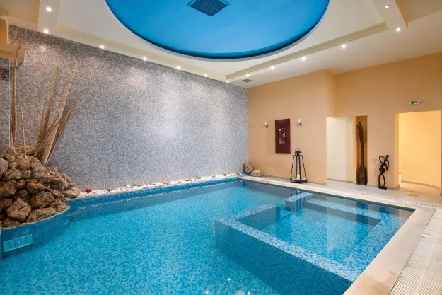 ALEXANDROS PALACE HOTEL AND SUITES Pools & Beach