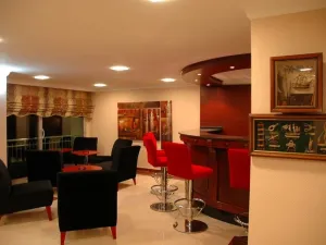ALKAN HOTEL Bars