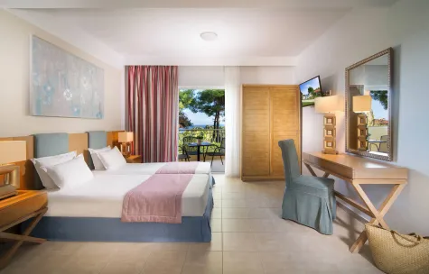 ALKION HOTEL Rooms