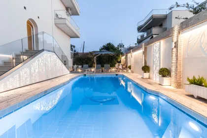 ALKYONIS HOTEL Pools & Beach