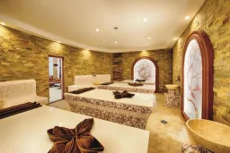 ALUA HELIOS BAY Spa