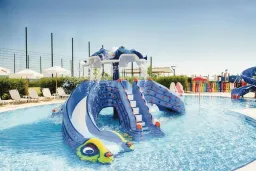 ALUA HELIOS BAY Activities