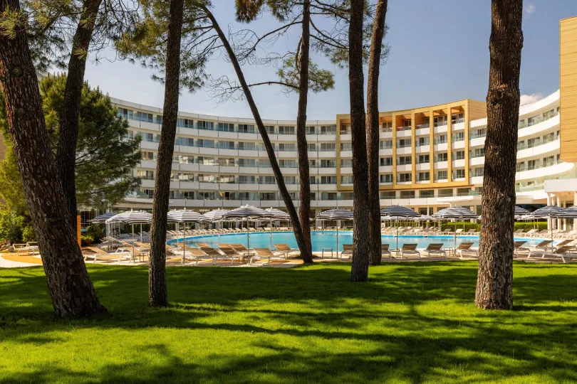 ALUASOUL SUNNY BEACH 16+ Pools & Beach