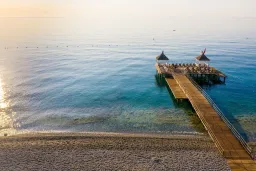 AMARA COMFORT RESORT Pools & Beach
