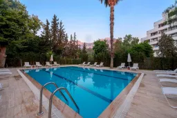 AMARA COMFORT RESORT Pools & Beach
