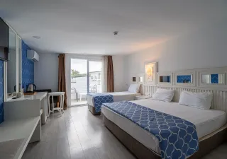 AMARA COMFORT RESORT Rooms