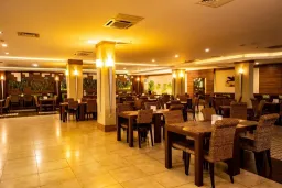 AMBASSADOR HOTEL Restaurants